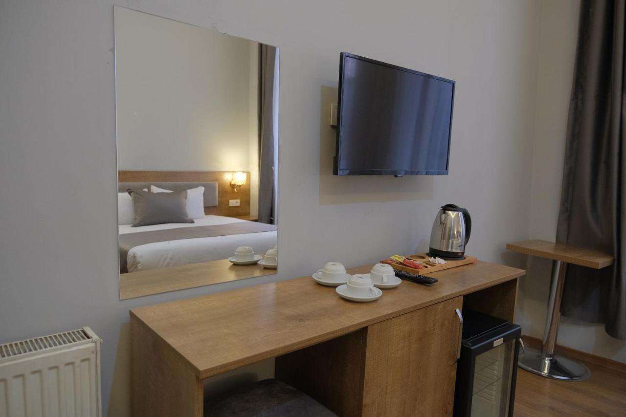 Adamantides Hotel Istanbul Eksteriør billede
